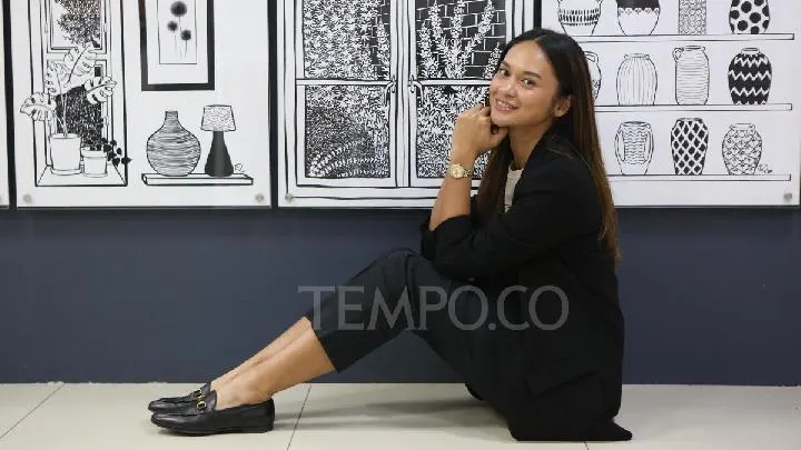 Hana Malasan Ungkap Tantangan di Film Kupeluk Kamu Selamanya