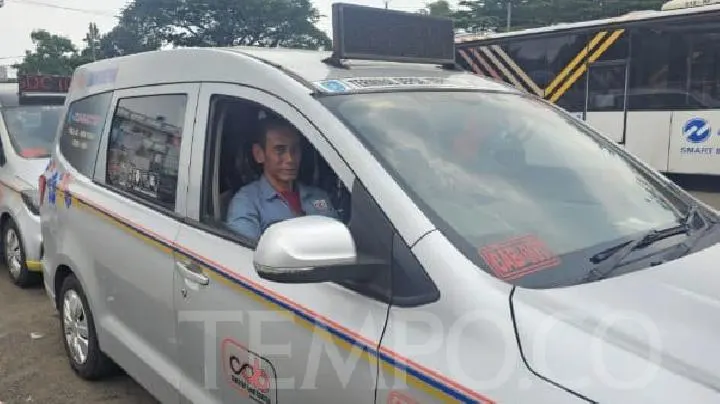 Angkot AC Depok Bakal Berhenti Operasi Sabtu 2 Mei 2026