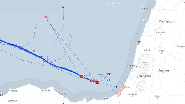 Bertolak ke Gaza, Gaza Flotilla Dicegat Kapal Militer Israel