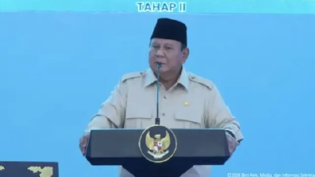 Prabowo Bela MBG: Apa Salahnya Gelontorkan Uang ke Rakyat?